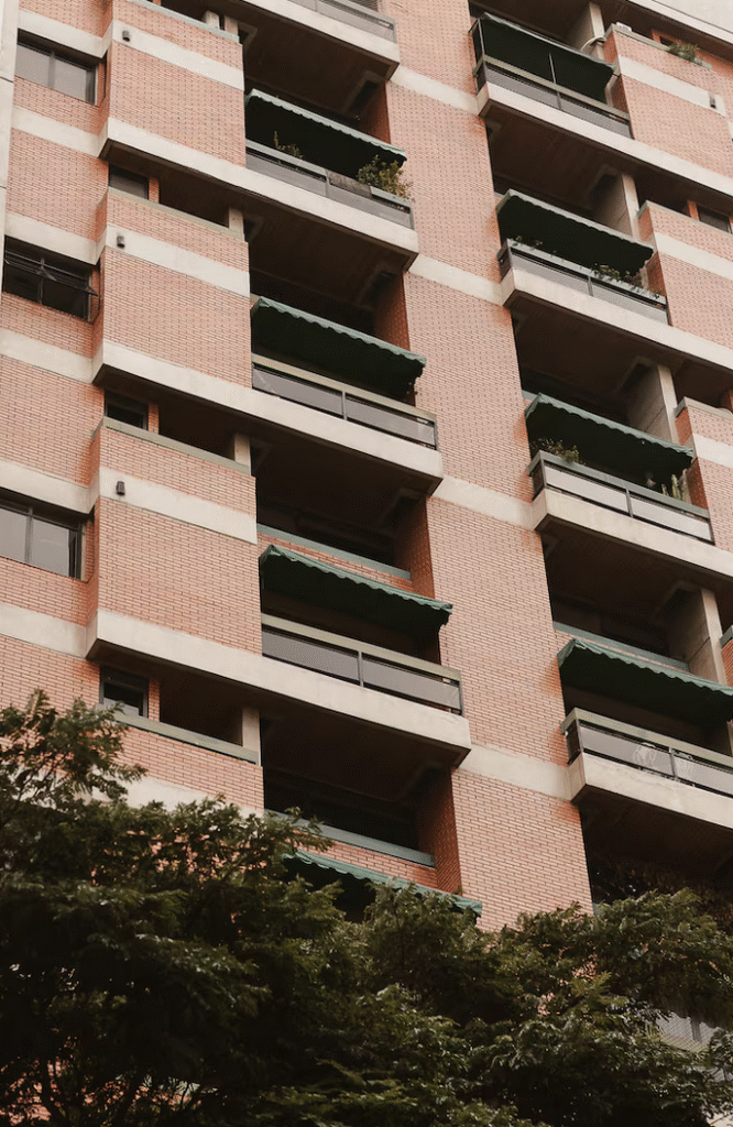 servicio-fontaneria-electricista-comunidades-gestion-administradores-de-fincas-donostia-3993993